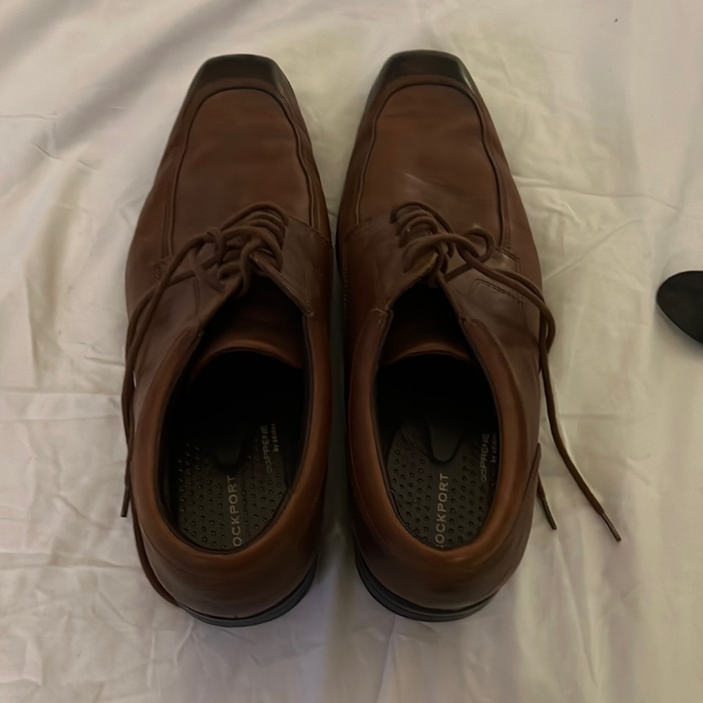 Men’s Rockport lace-up leather dress shoes